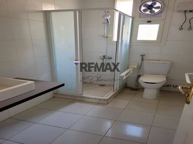 11 ba49798e-453d-4512-86ea-af8458243e80. jpg