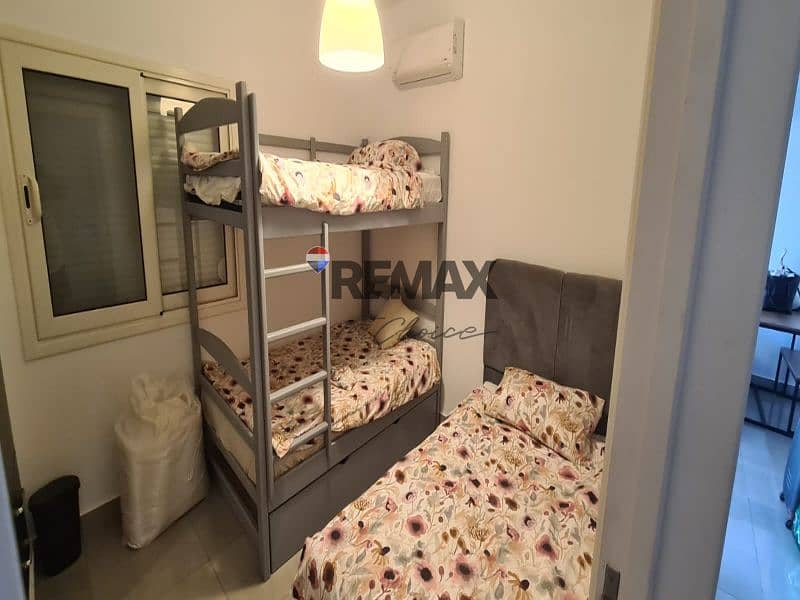 8 04b02074-cab9-4245-b1fc-1124bc0cc637. jpg