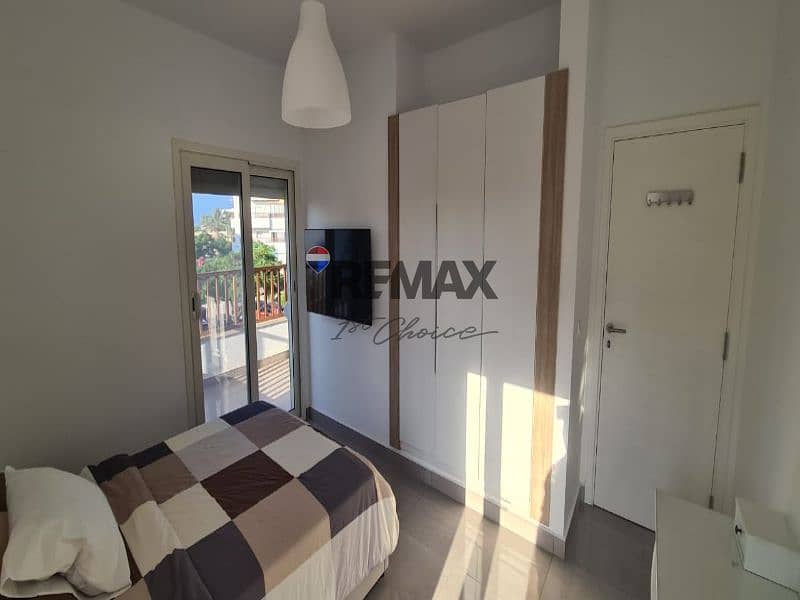 11 fe515d0e-86f8-448b-a9a5-7fe966795fbb. jpg