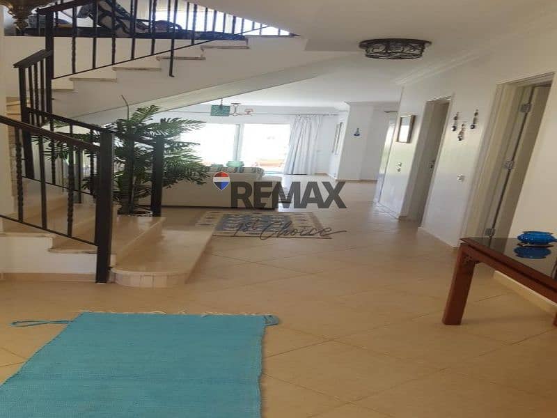 8 4b982892-2ebe-4905-80f1-c73c270ec8b5. jpg