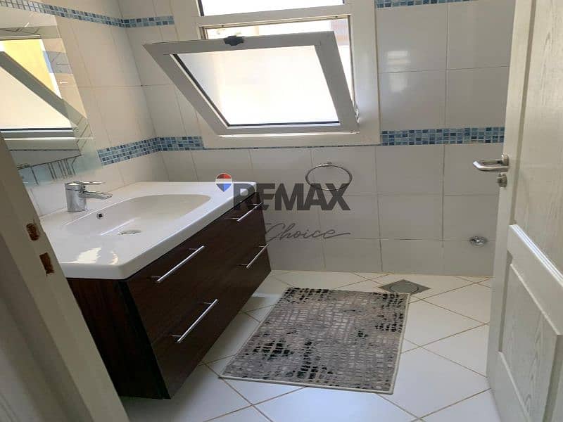 23 bf62de32-ad76-4e63-bf89-5d1dda3cd08d. jpg