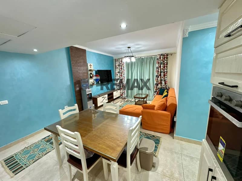 6 7c2cb6d1-a6c1-4d22-a3e7-9d8647f84d8e. jpg