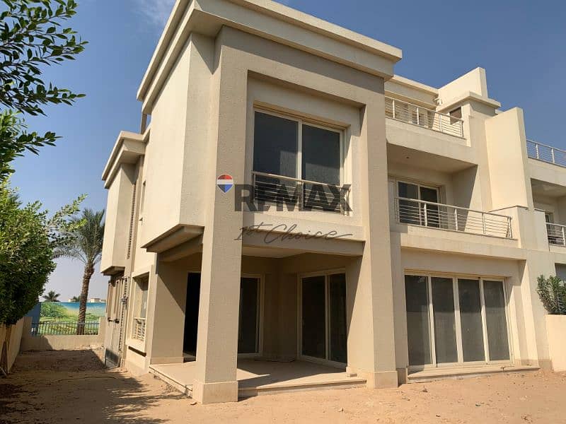 13 452705c6-d12c-43d8-b755-b9f98d3495ba. jpg