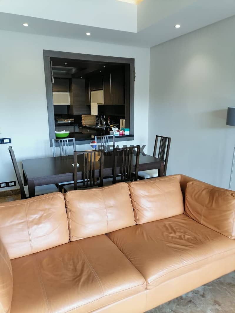 16 a6855eaa-149b-4738-be5c-1e73d0f7de0c. jpg