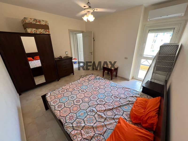 11 c46805c0-6f88-4a62-b436-3e895f0dcf51. jpg