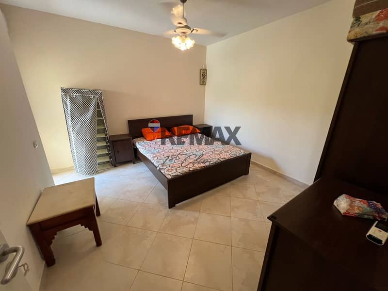 12 5b67a88e-a456-407f-9998-aadd16324104. jpg