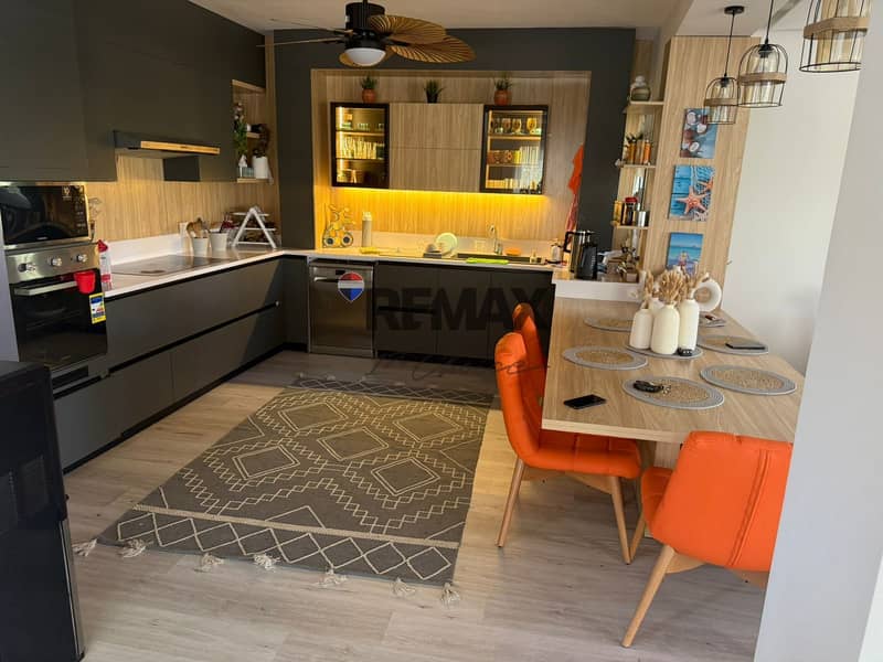 5 ec239ed2-3a9b-4b74-8ecd-c2a126fb805c. jpg