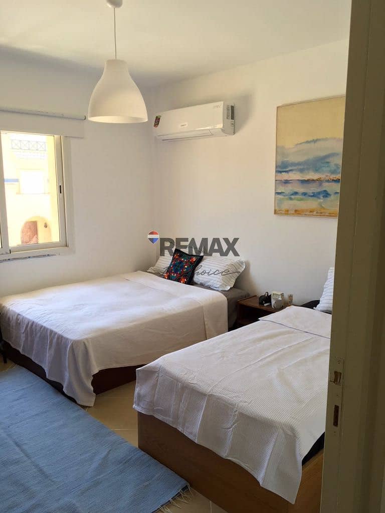 8 1066d004-f926-4576-be20-9c754e07fe7b. jpg