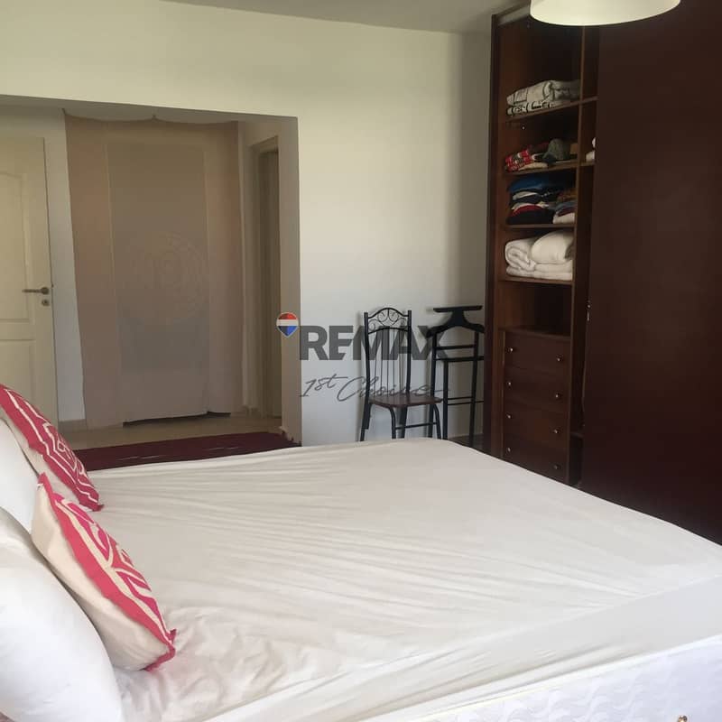 10 0351e609-779a-43e3-a210-121596770b25. jpg