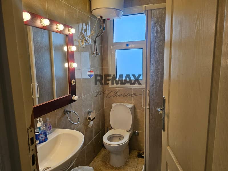 10 cfe1f90c-7f46-4877-8d7a-97db61be994b. jpeg