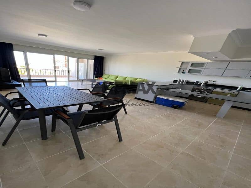 5 19b9d07b-e24e-44f1-becd-fa400ea2c1e3. jpg