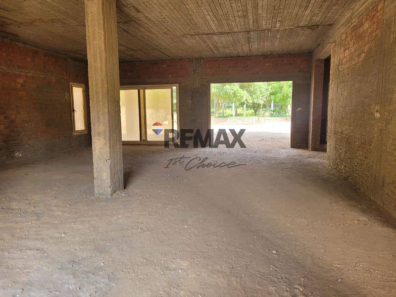 7 4da26c9e-8930-4a5a-af84-b869ceff2a1c. jpg