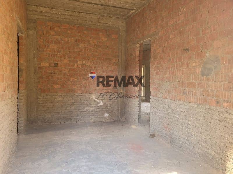 8 56dfa63f-9b8c-4e1a-aedf-551046fedd31. jpg