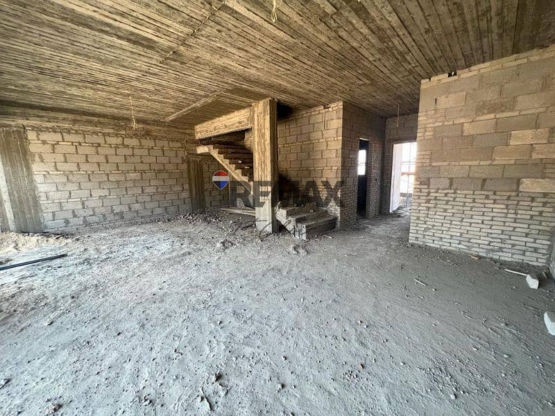 10 34dec99e-4292-47b9-b7a9-8c0527257eb1. jpg