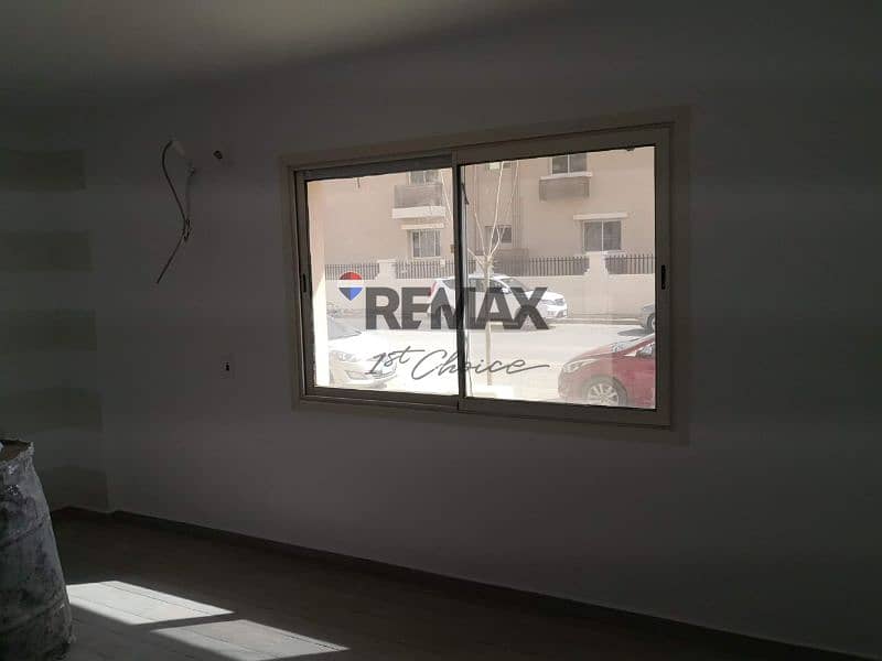 2 1a50d0c4-6623-40ba-9c02-7d84b207faaa. jpg