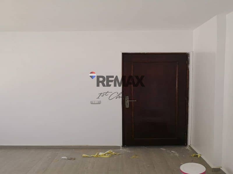 3 6fefa975-12cd-46d4-bcd4-a714cdc95055. jpg