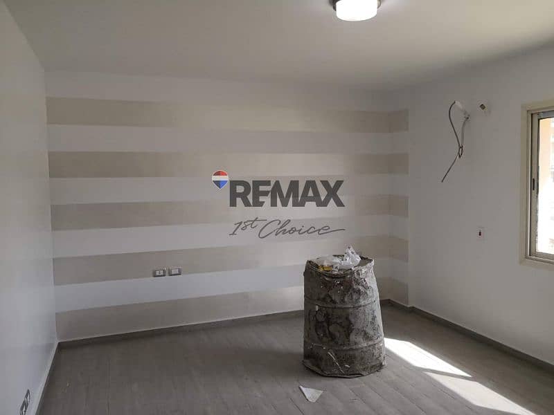 9 da00cf0a-aff8-42fe-b4a6-3744cbbce495. jpg