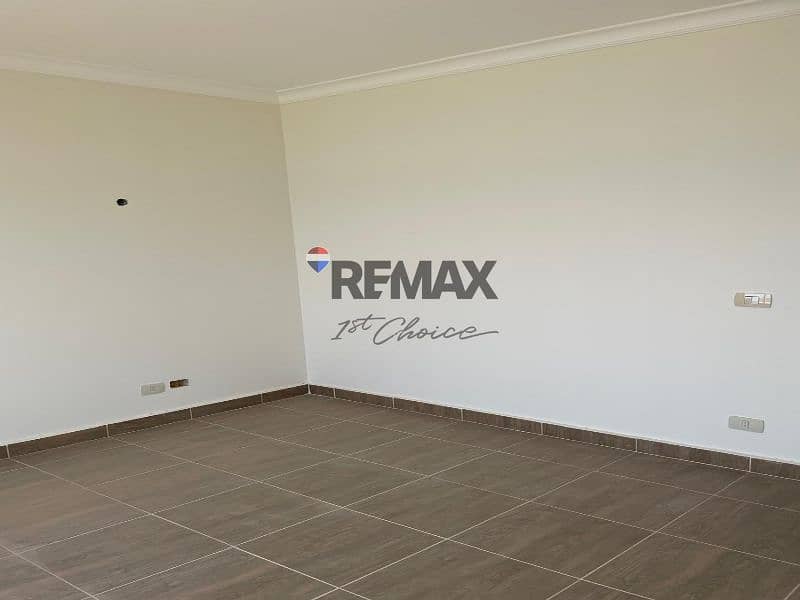 11 6958ca3d-8326-4b90-9b9b-dd249d28cd0e. jpg