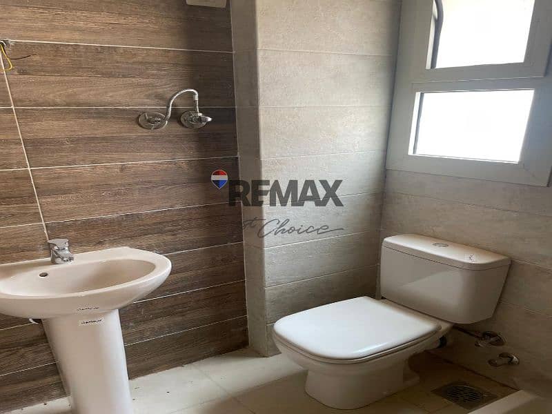 15 12276259-ef9a-47e7-ad63-0df1b2bac0eb. jpg