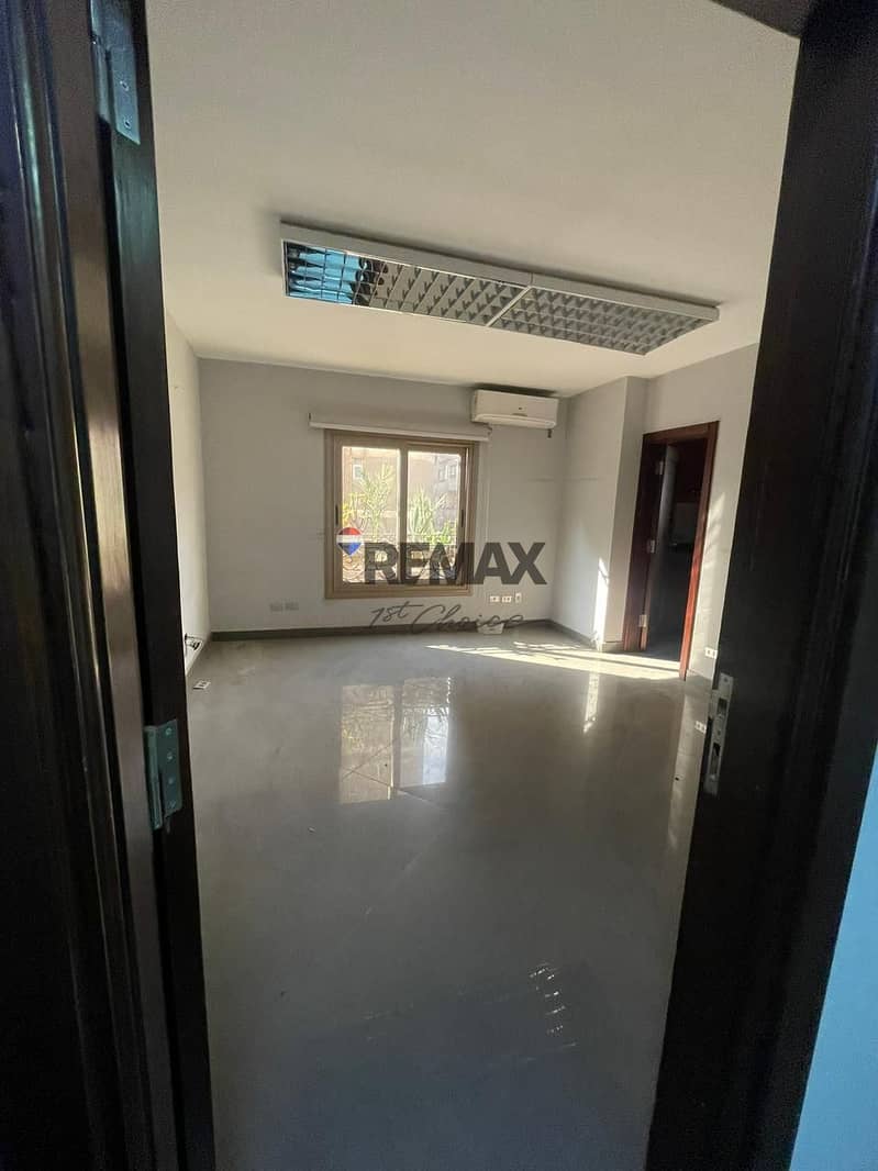 13 WhatsApp Image 2025-10-20 at 3.00. 48 PM. jpeg