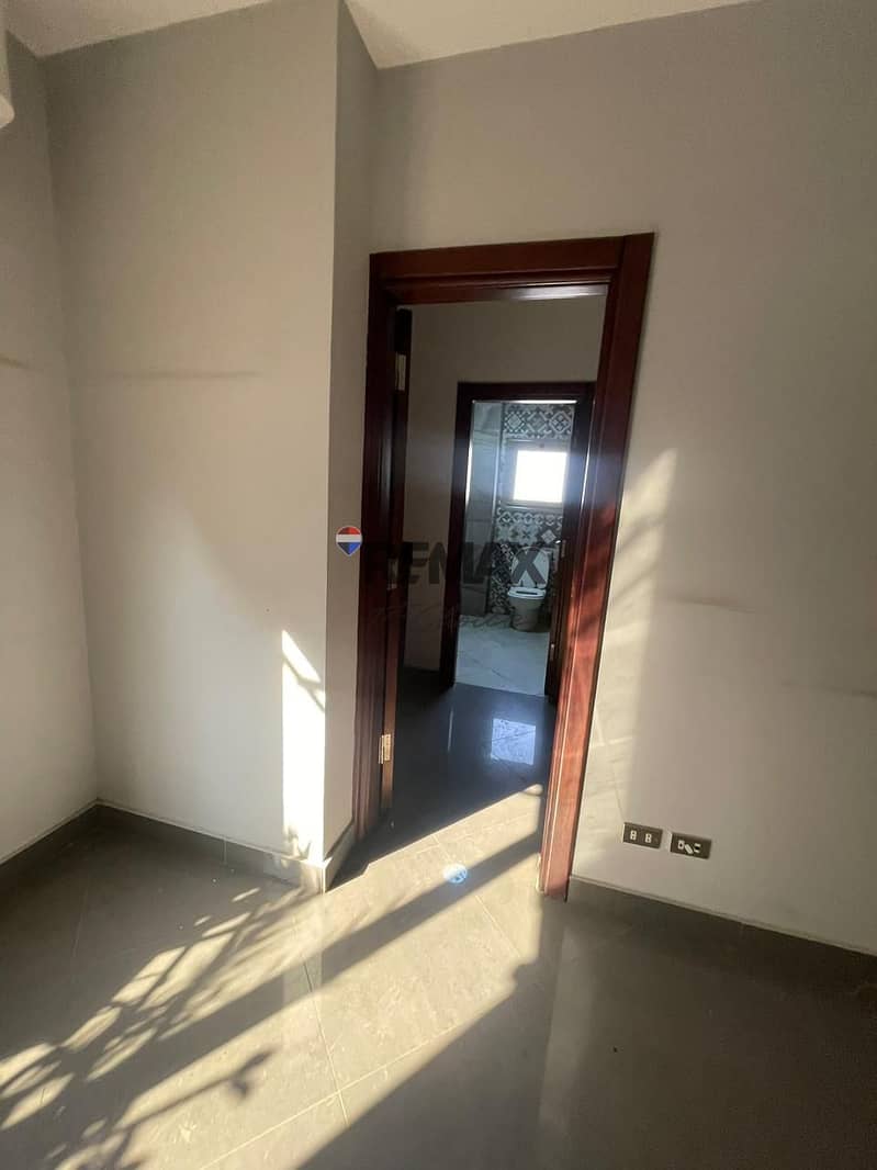 16 WhatsApp Image 2025-10-20 at 3.00. 47 PM (2). jpeg