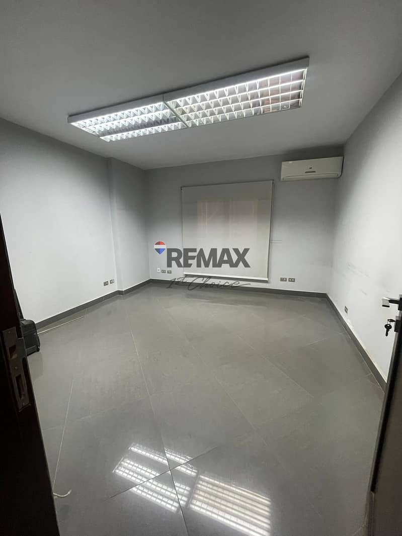 19 WhatsApp Image 2025-10-20 at 3.00. 46 PM (3). jpeg