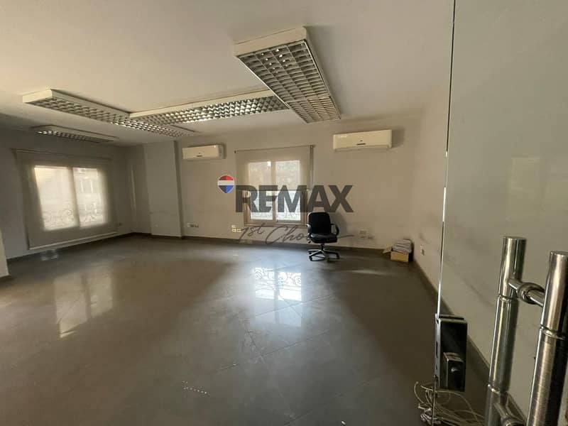 21 WhatsApp Image 2025-10-20 at 3.00. 46 PM (1). jpeg