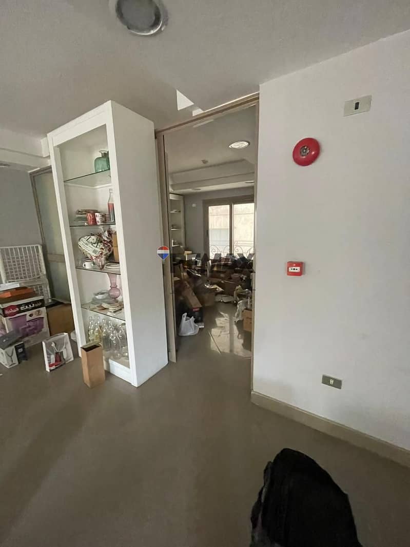 24 WhatsApp Image 2025-10-20 at 3.00. 44 PM (1). jpeg