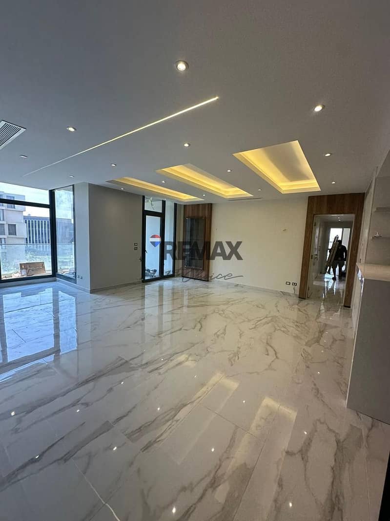 e89b2716-d670-497a-953a-bc05a9099c78. jpg e89b2716-d670-497a-953a-bc05a9099c78. jpg