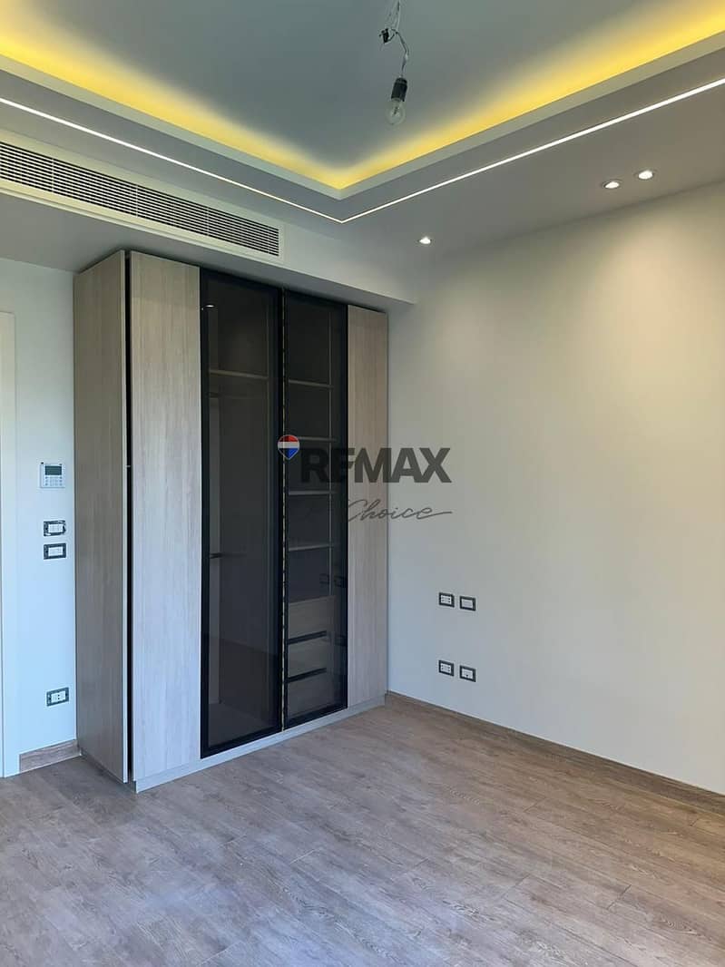 5 1eb33e6d-16c7-4f50-84e2-d229e9dce8fd. jpg