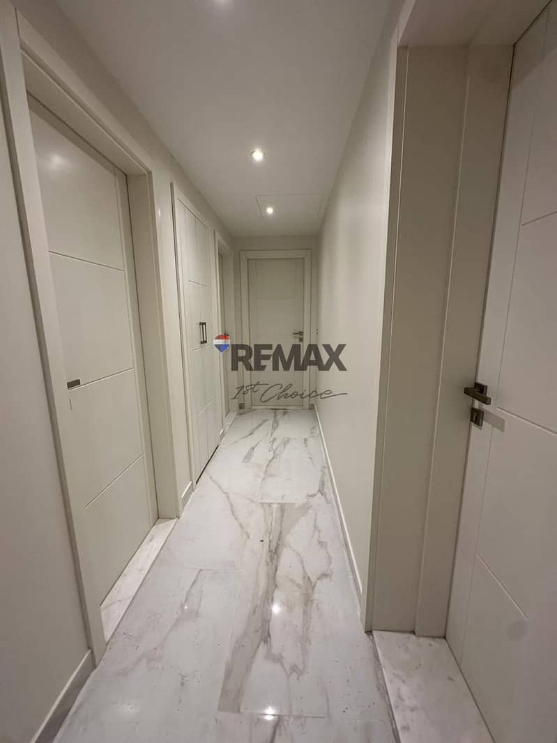 13 a9ca2f37-083e-4808-83f1-4fb97eeeb3ed. jpg