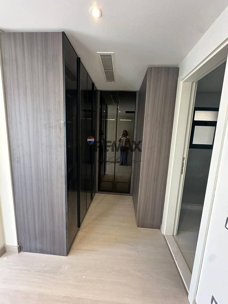 17 ef5df393-87b6-4b4b-bd72-974729e701d1. jpg