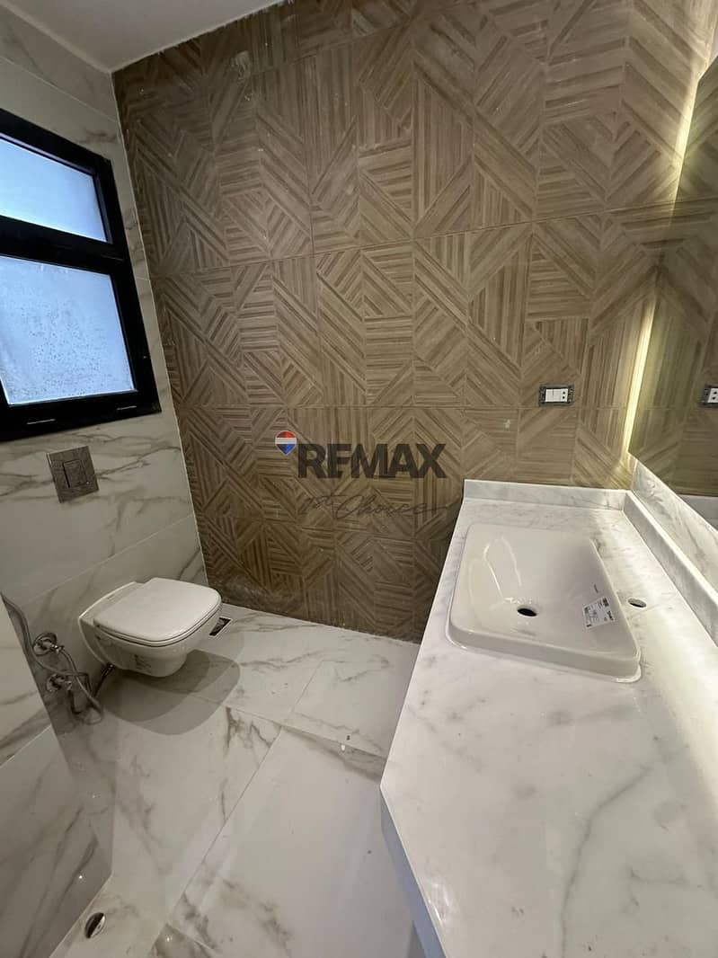 20 61e71a7e-89e5-4306-9d6a-719c7a25efc7. jpg