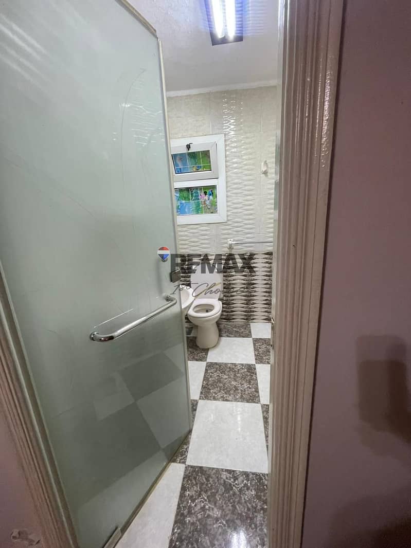 16 edbeae15-0166-42a2-a752-c4bfdfc1be2d. jpeg