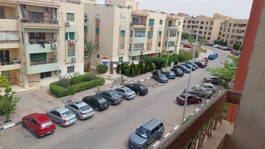 فلیٹ 2 غرفة نوم للبيع في العبور، القاهرة - fc5d8386-118e-4806-bba2-c553c20831f3. jpg