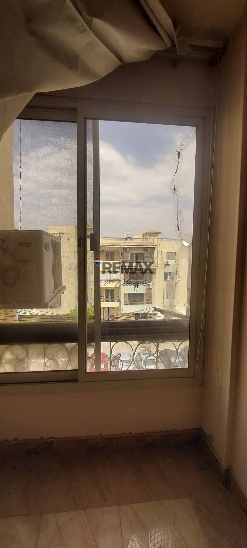 2 c298f58d-b132-4218-804e-4383d8b3a5bb. jpg