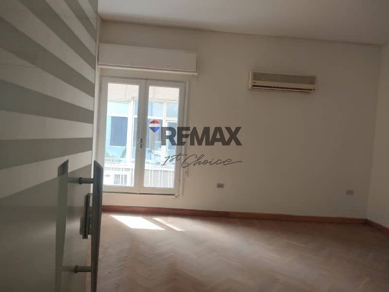 3 7d2e658a-88a0-4a7c-855e-7fa6e56486f1. jpg