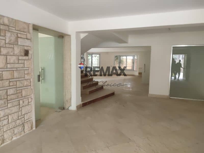 5 772e1ce7-8c0c-4528-b609-f1e0f737179a. jpg