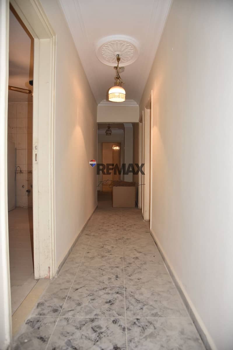 12 fde723d0-b0f3-4b01-bb75-3bfa45097686. jpg