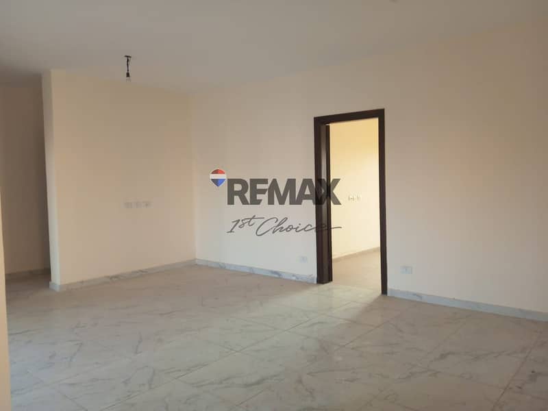 5 34b7aa4b-69fa-4c60-b387-6d33f0d4bf7d. jpg