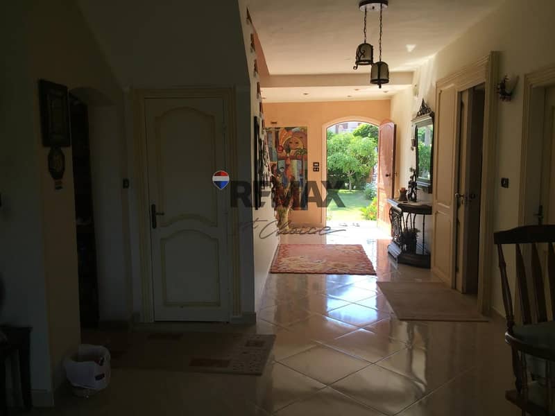 18 78206dda-1286-40ad-b15f-a7277e84c180. jpg