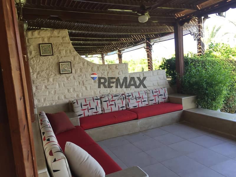 24 d9cd3bef-7720-4020-b1bd-9b0758b5ee5a. jpg