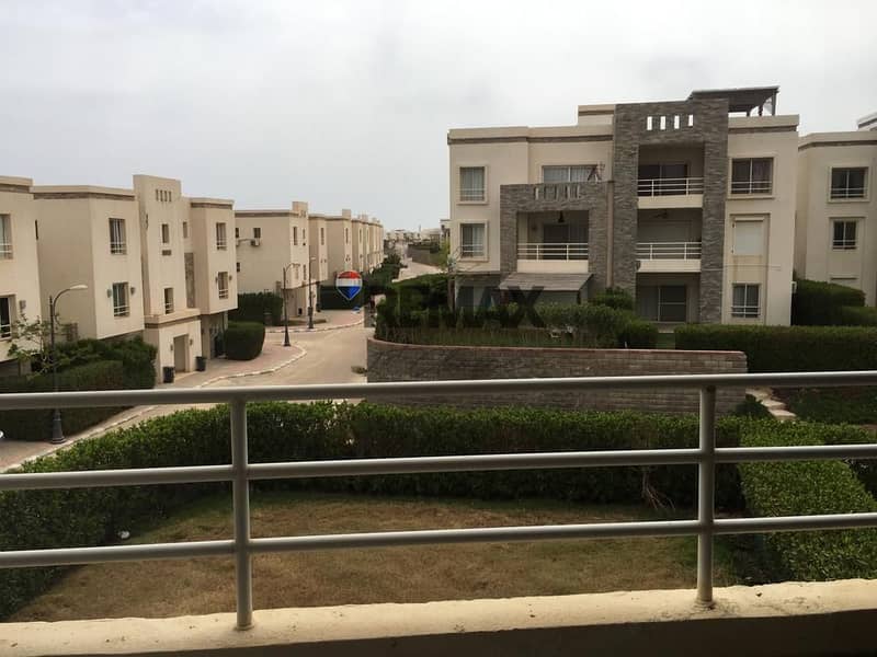 3 7044c044-cd31-4adf-816e-0cbbb52fb382. jpg