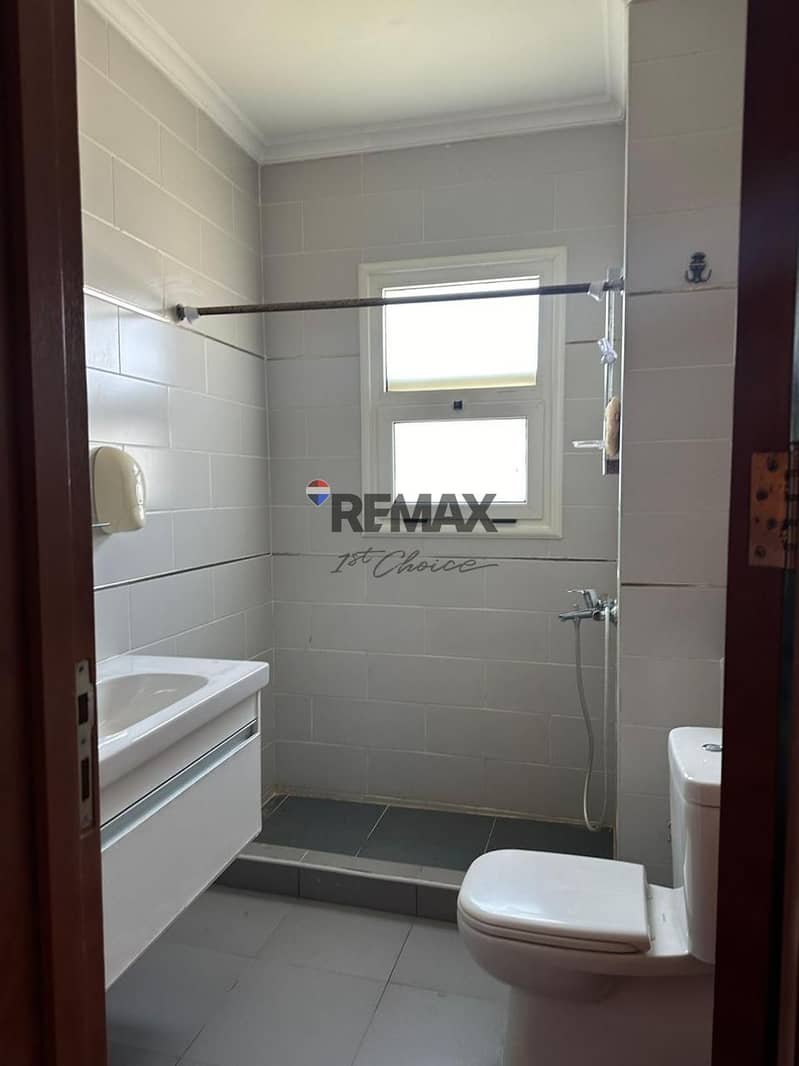 9 d2e2781a-df69-4866-8bea-c425b918608c. jpg