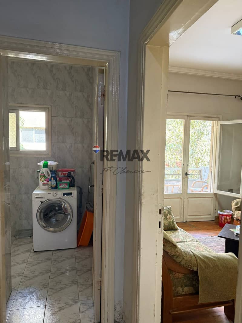 25 eab654d6-abba-4a60-a27f-a30ddf368d2d. jpg