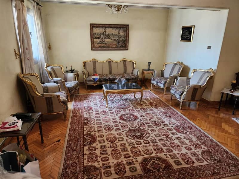 2 792d0446-d49f-42be-a244-8e73a0fd3eeb. jpg