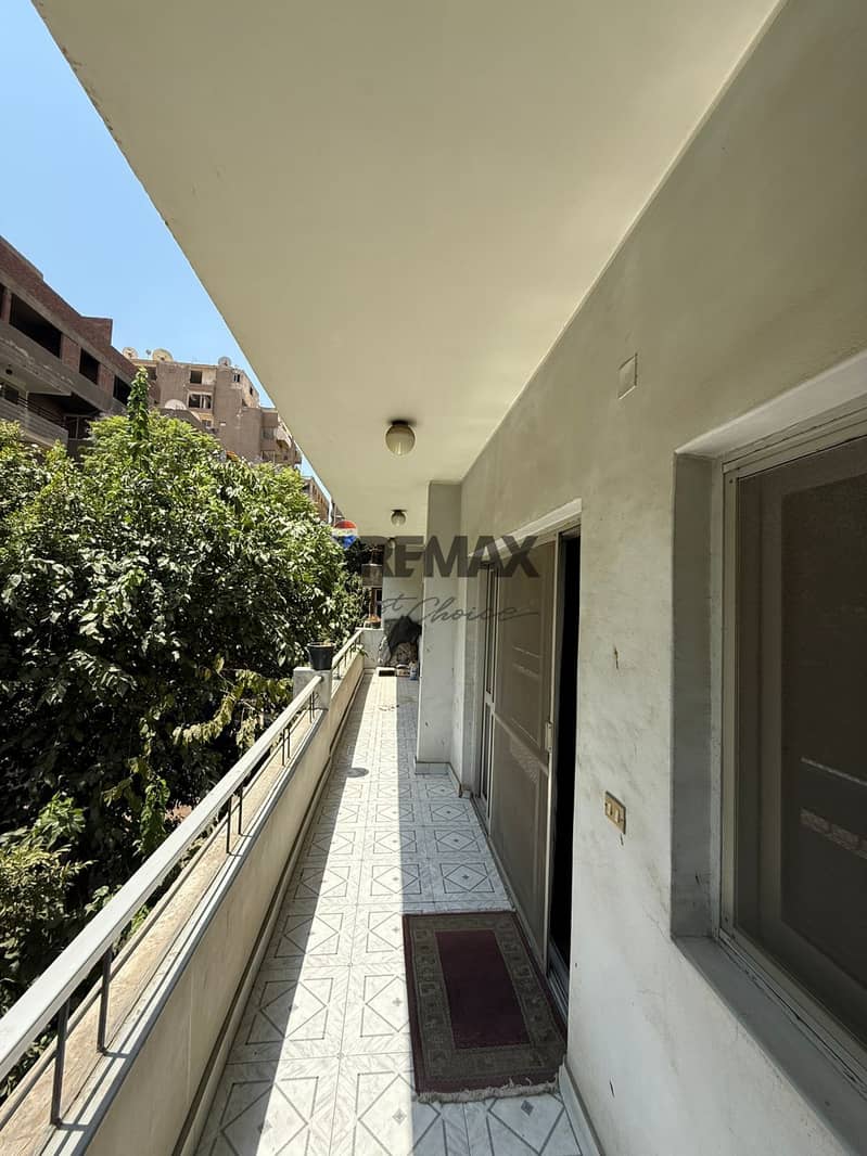 27 903cc144-ab36-41dd-b13d-d8c5b382d437. jpg