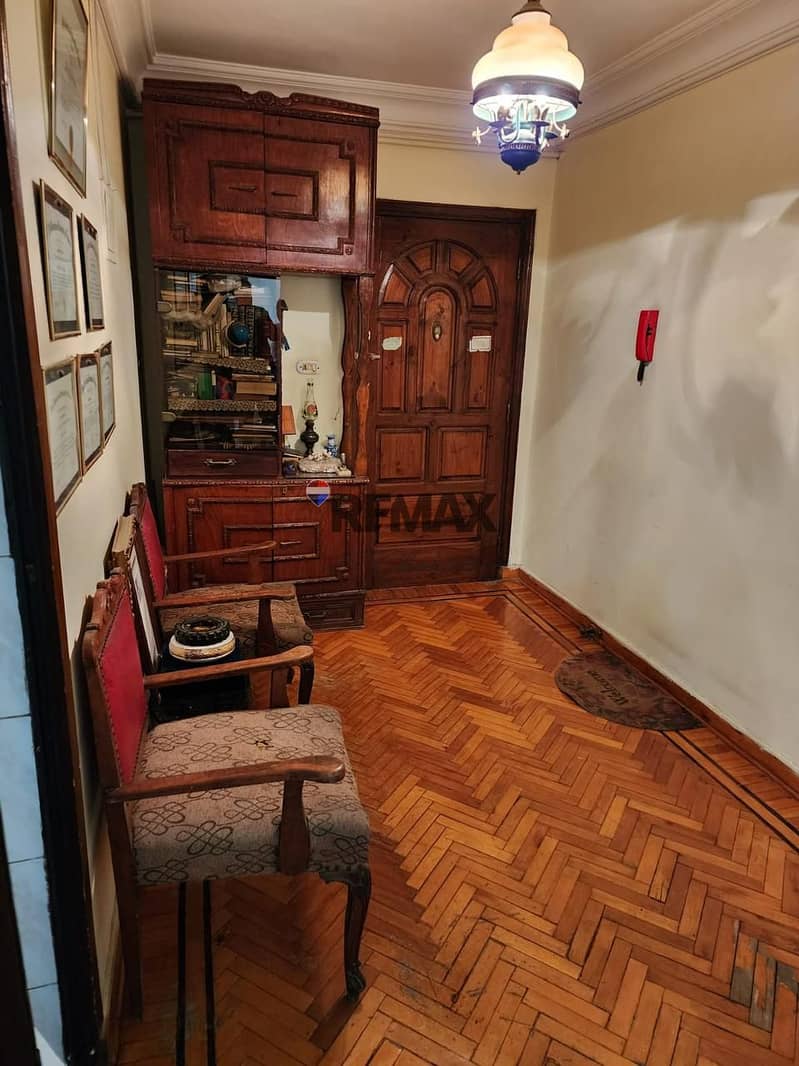 6 d73cdd51-e324-4fd5-ba39-6ad5ccef7b76. jpg