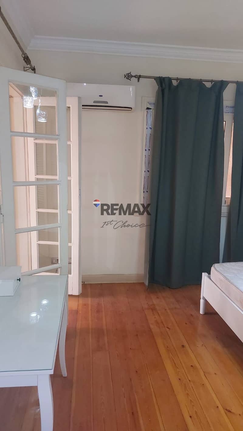 10 1ecff214-0c4c-4d32-9bb5-e062b3c3f975. jpg