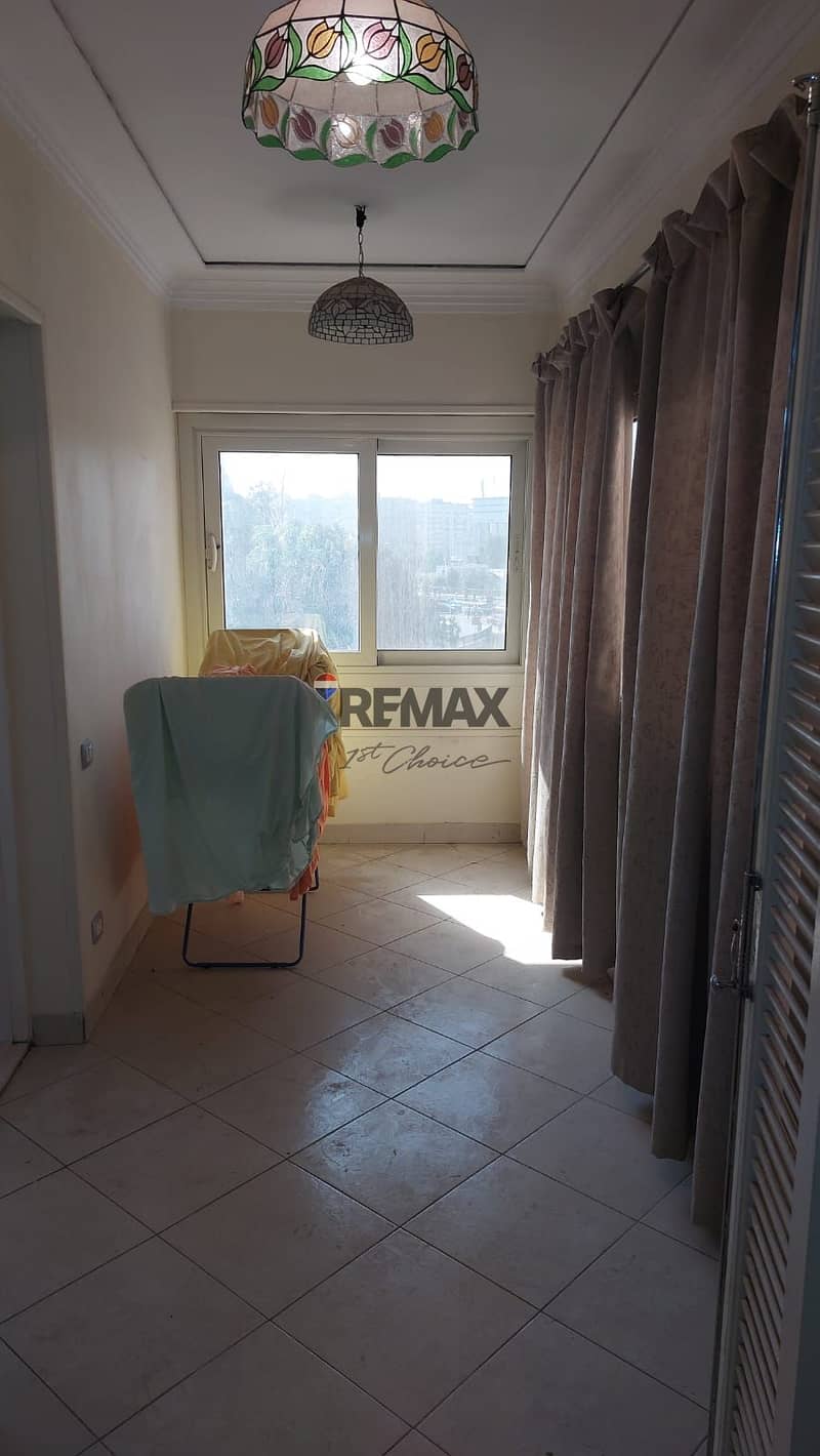 13 0ad12e29-2958-49a1-84ac-9adce4027a7d. jpg